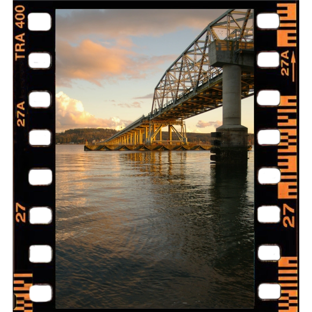 Old Pac Hwy Peats Ferry Bridge at Sunset Old Pac Hwy Peats Ferry Bridge at Sunset